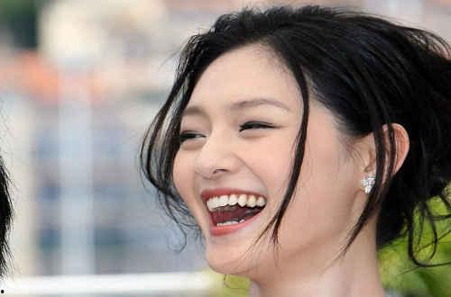 娱乐圈张小花私人爆料视频,张小花私人爆料视频幕后真相大起底  第3张